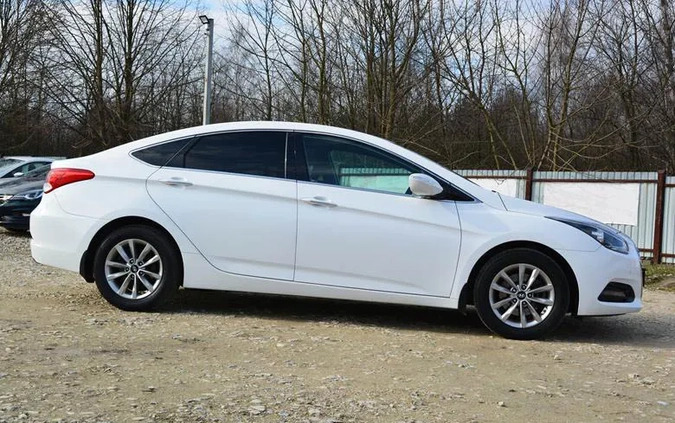 Hyundai i40 cena 59900 przebieg: 118000, rok produkcji 2018 z Lewin Brzeski małe 379